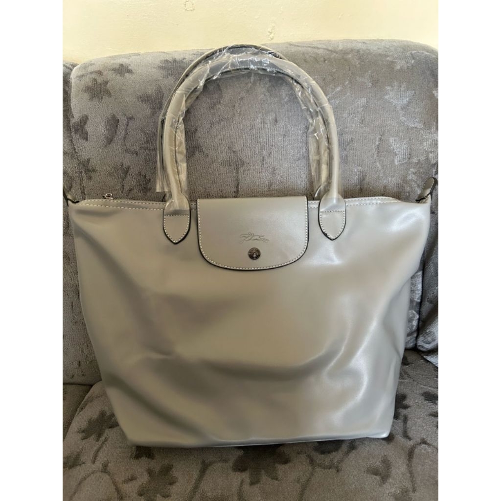 LC cuir grey LLH