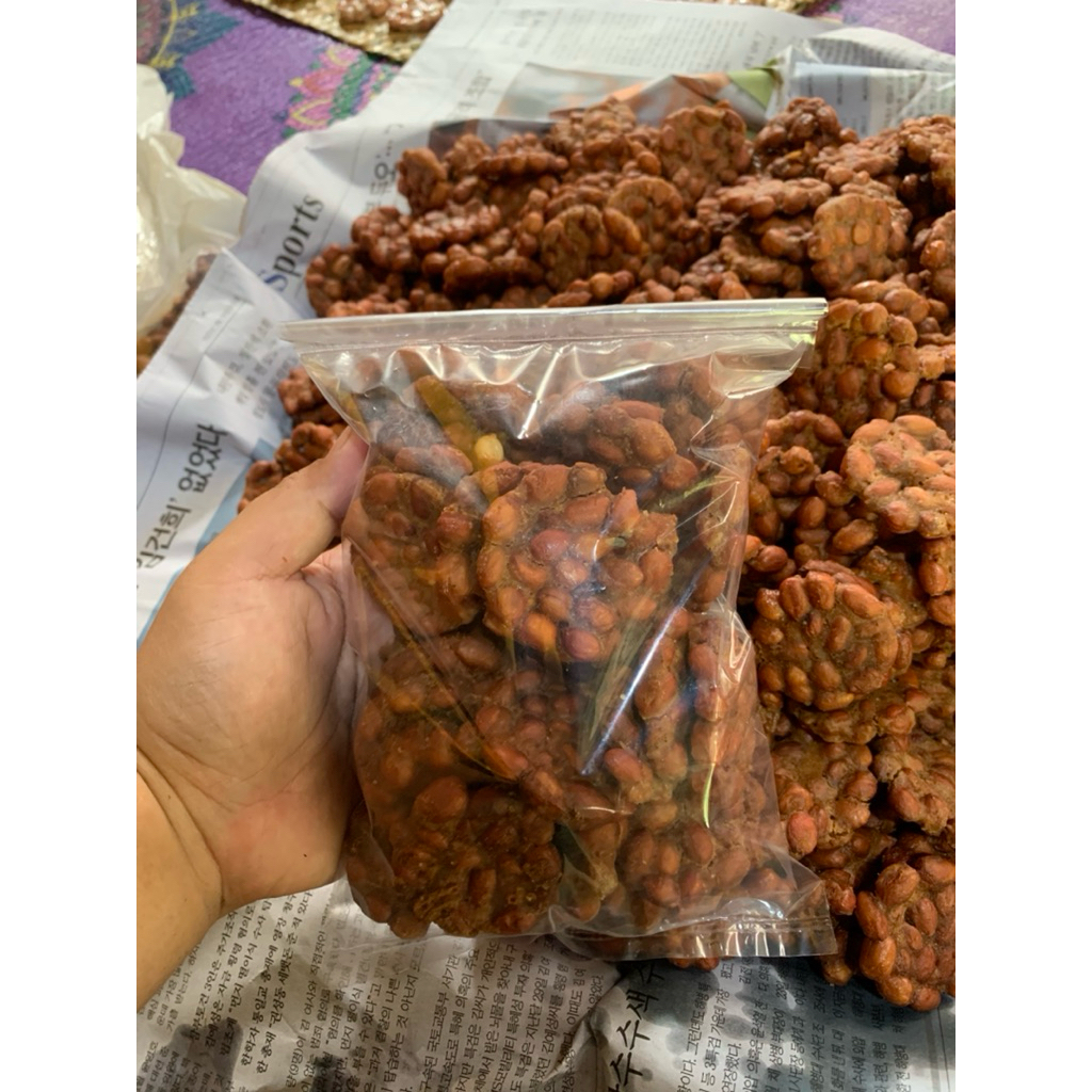 peyek kacang manis 250rg