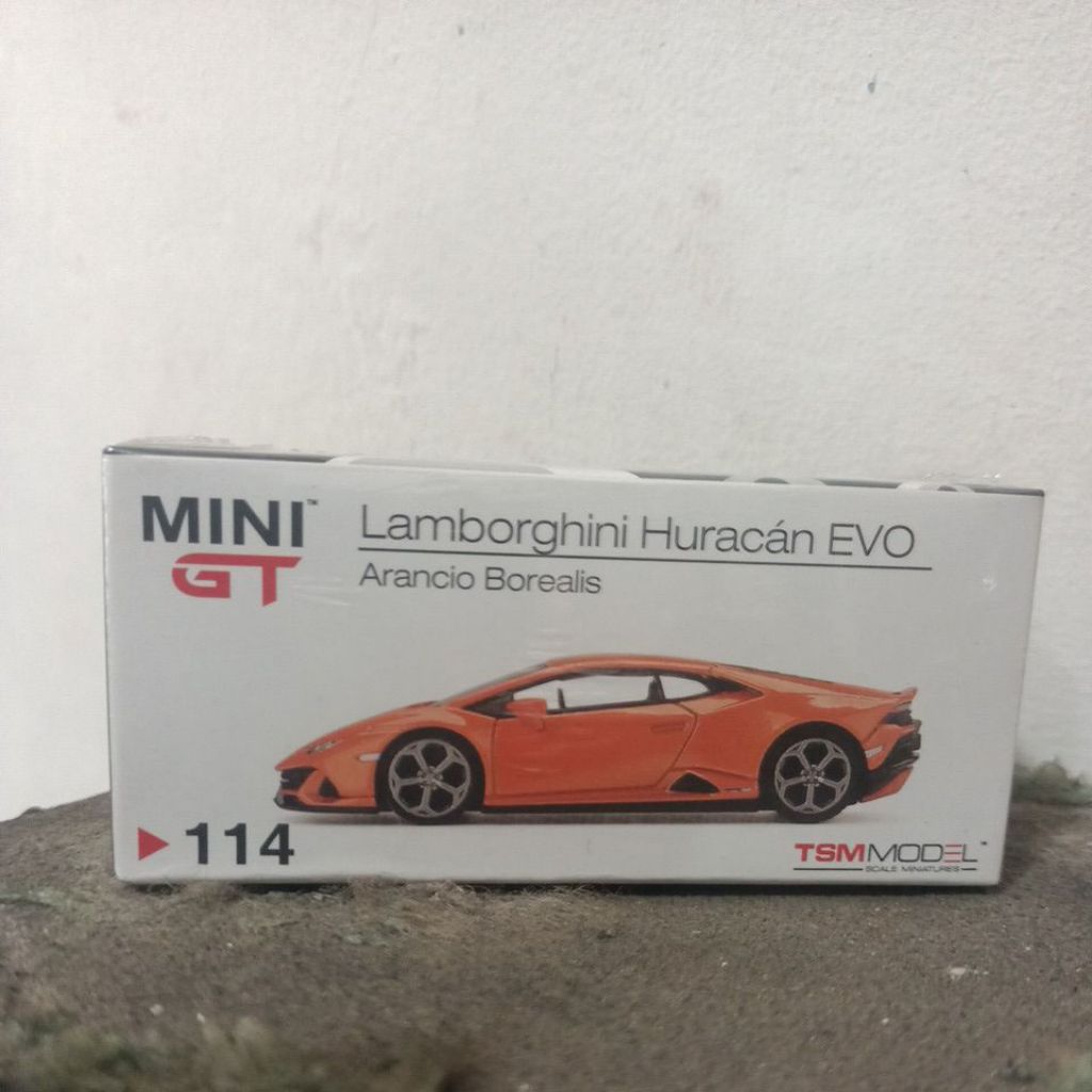 Mini GT//114 Lamborghini Huracan Evo Arancio Borealis - Free Protektor