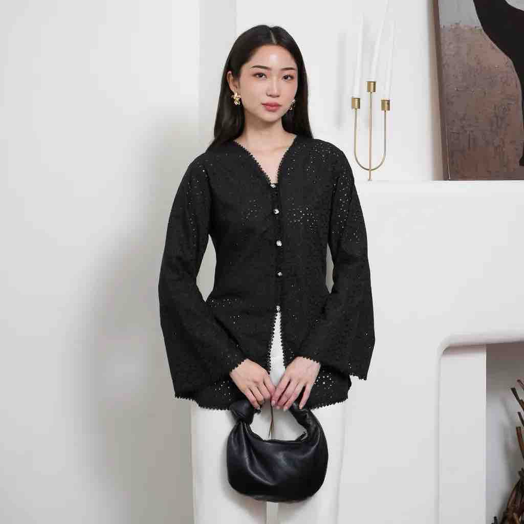 Blouse Katun Bolong
