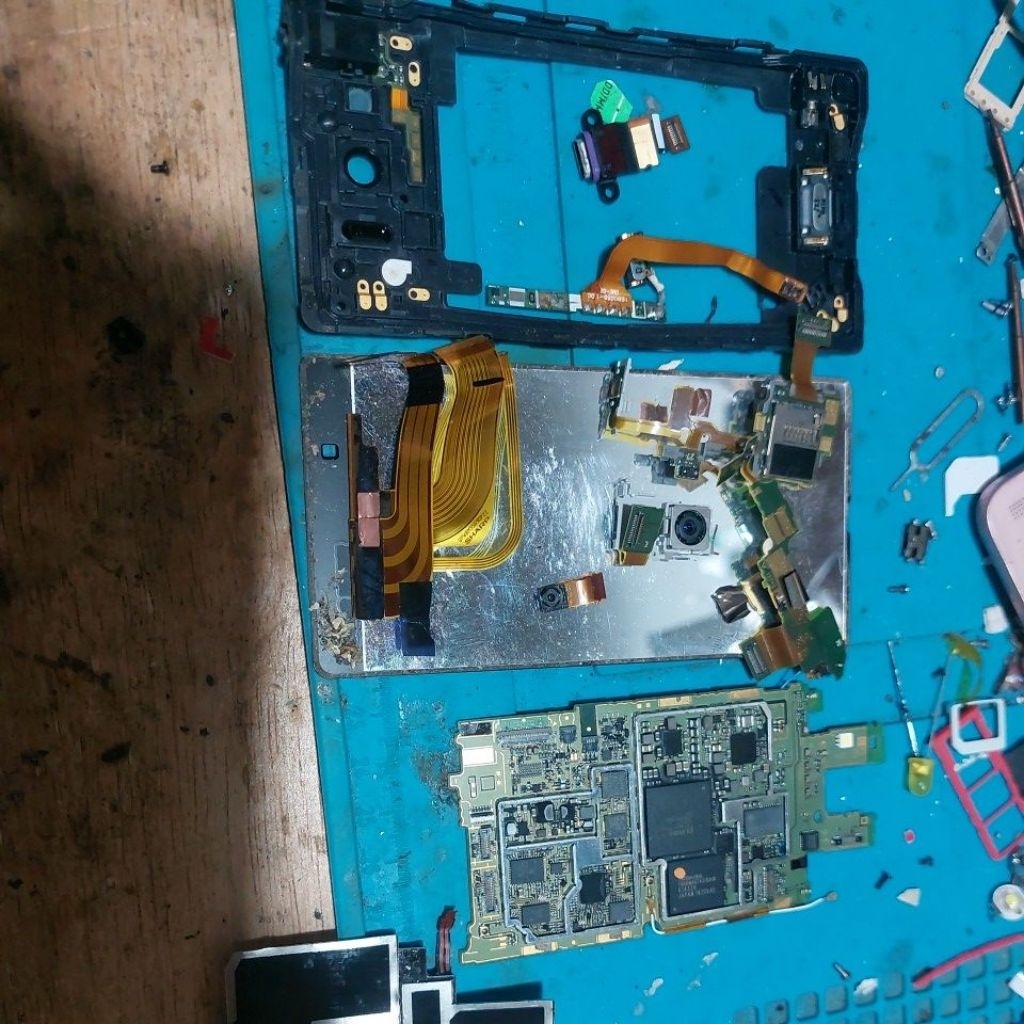 mesin sharp aquos xx mini 303sh,beserta asesoris nya