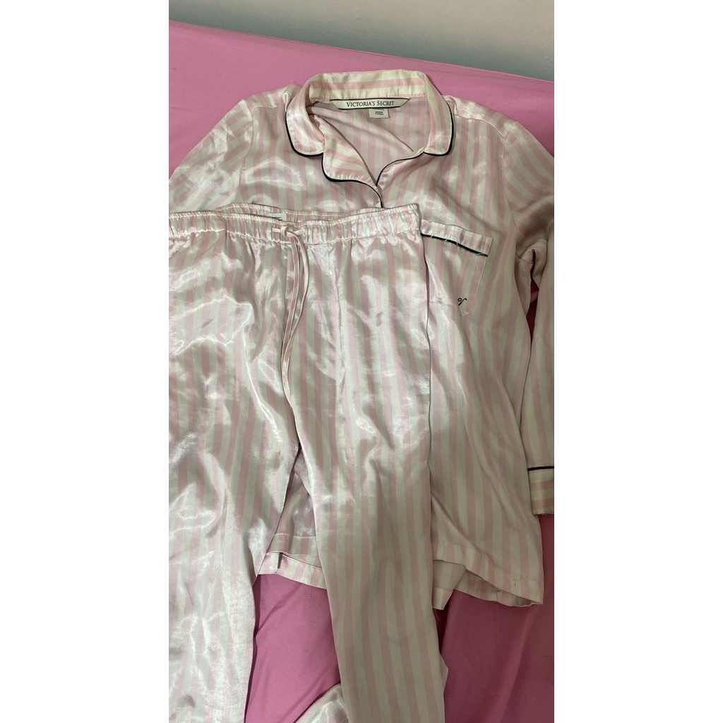 Preloved Victoria Secret