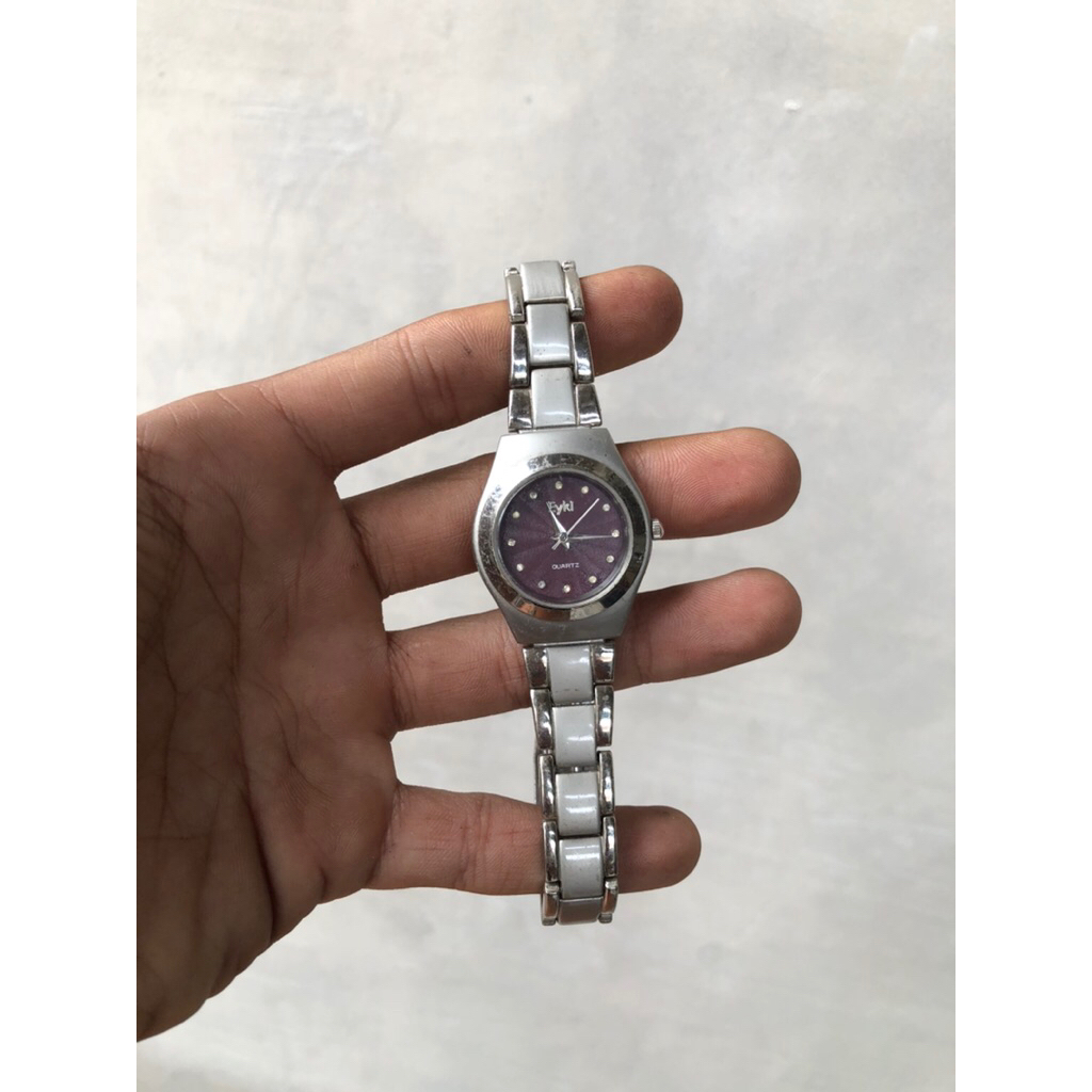 jam tangan cewek jadul Eyki