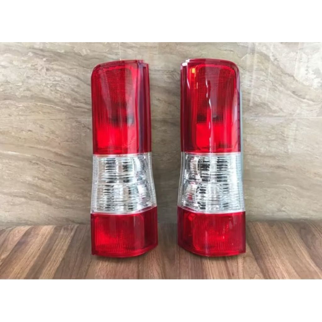 stoplamp lampu belakang Daihatsu grand max