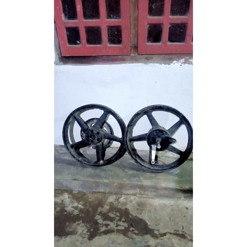 velg Vixion old ORI.