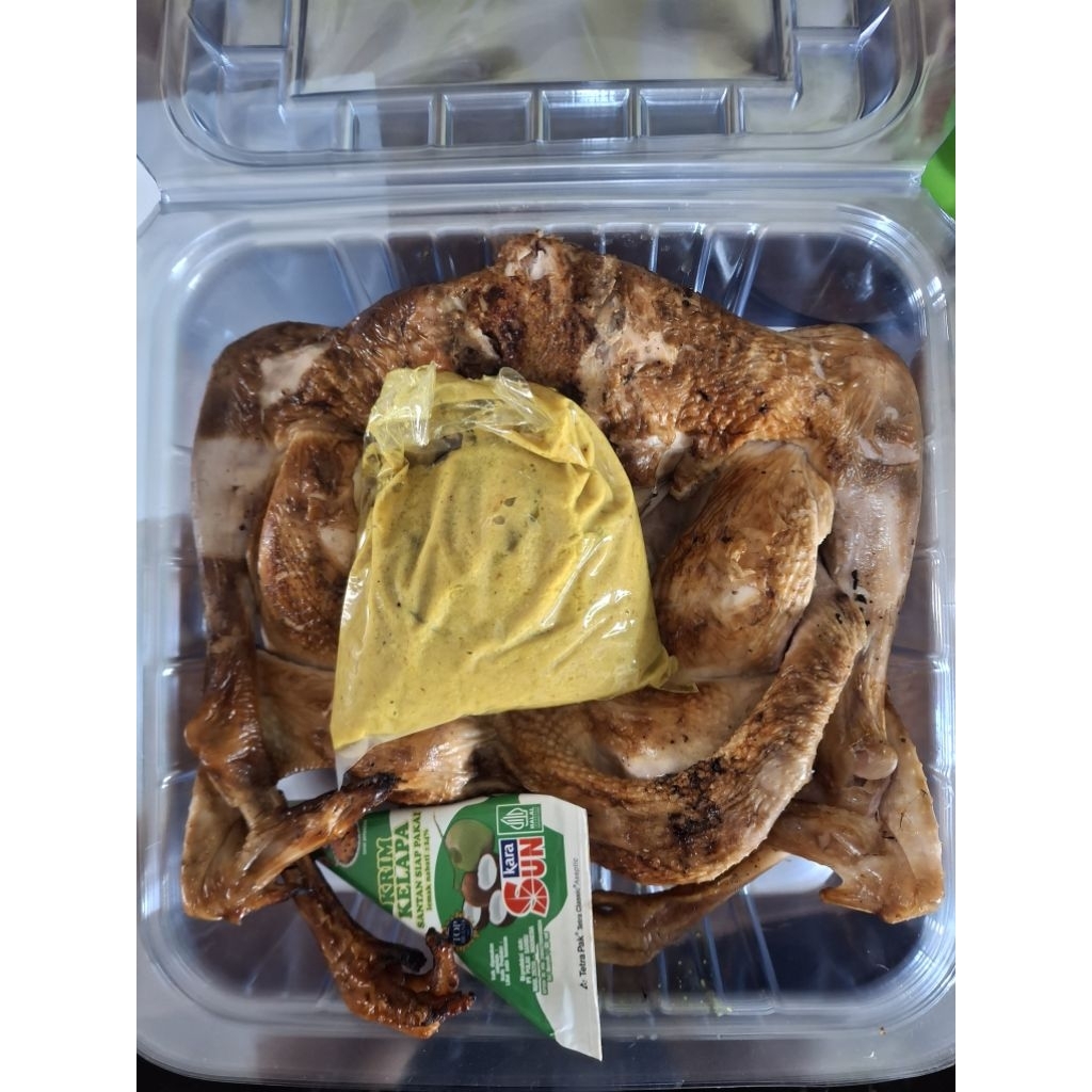 Ayam kampung Lodho khas Tulungagung (Frozen)