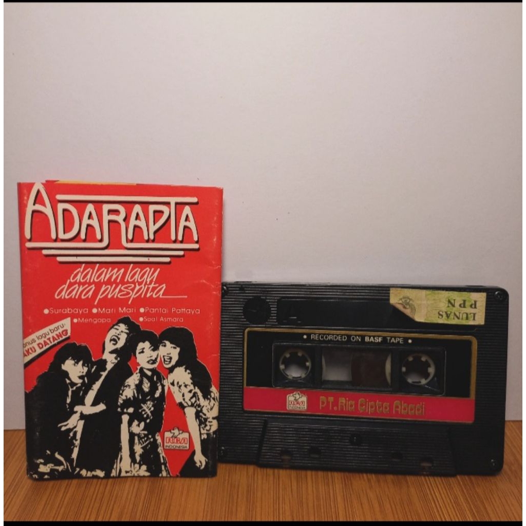 Kaset Adarapta - Dalam Lagu Dara Puspita