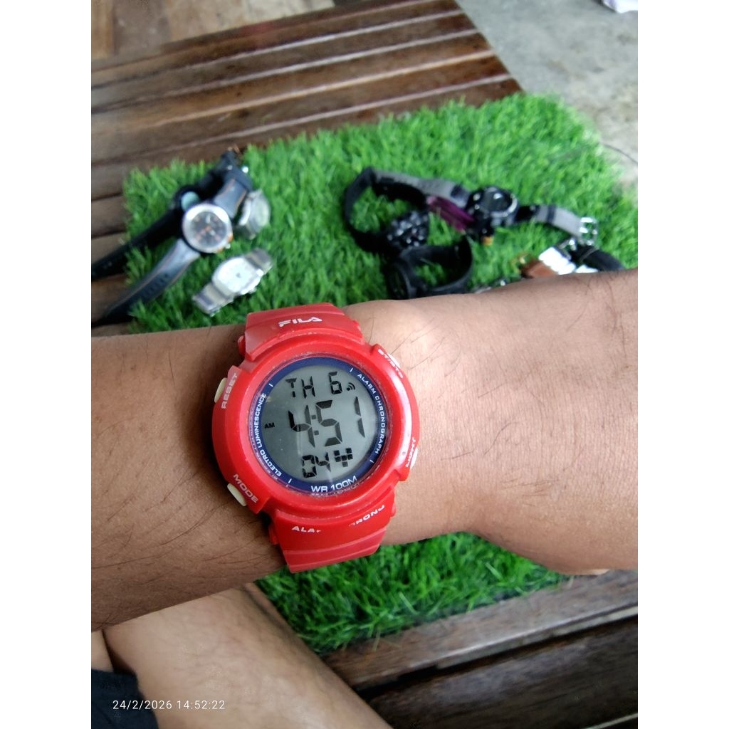 jam tangan original fila