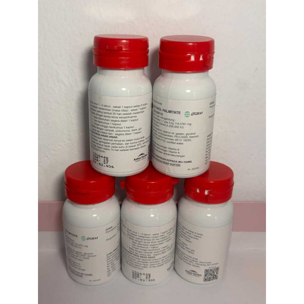 Vitamin A 200000 IU Kapsul Lunak MERAH VITAMIN A 200.000 IU 1 BOTOL ISI 50 KAPSUL