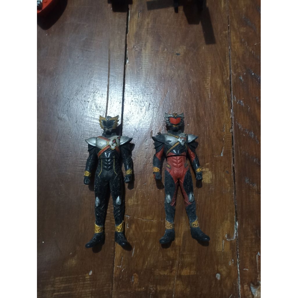 Figure Bima dan Azazel