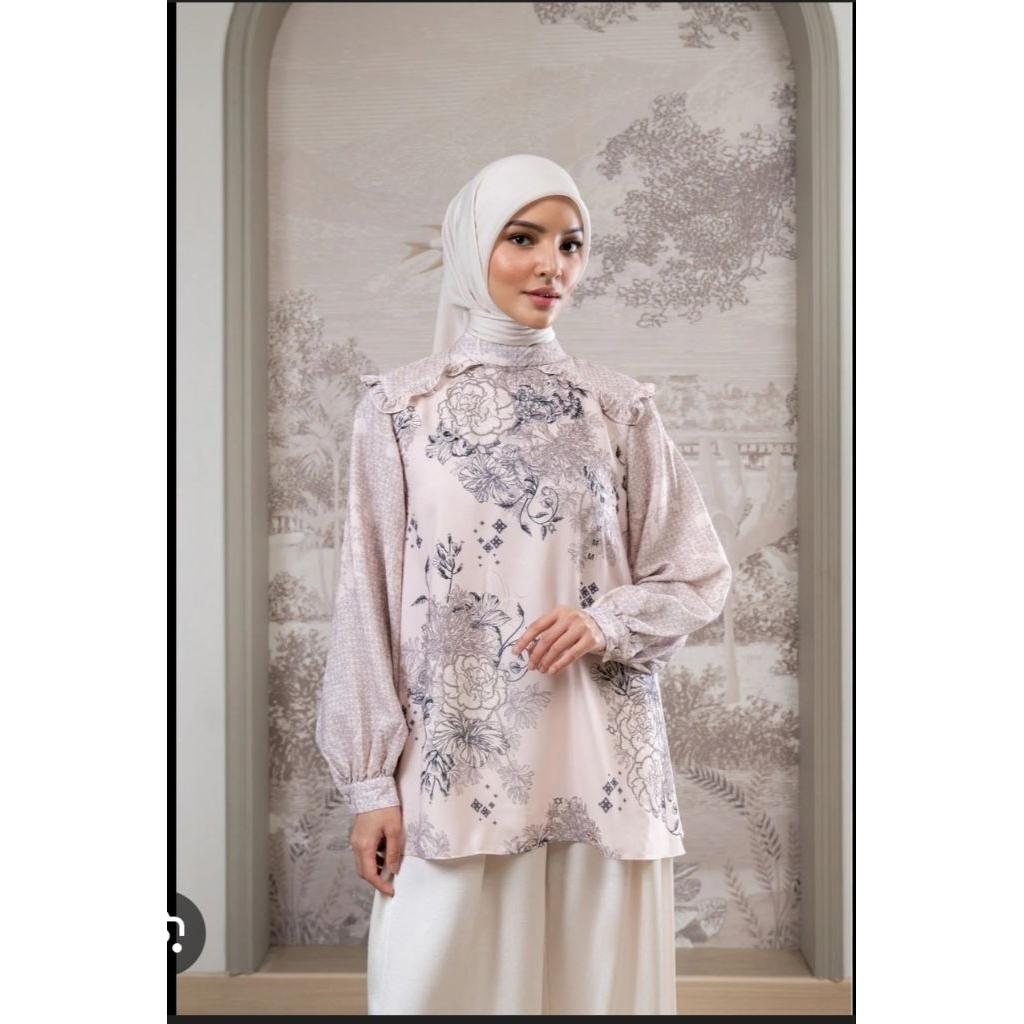 (NEW) Aeri Creampuff L, Seluna Blouse M Wearing Klamby (Ziplock), Tunik Geulis