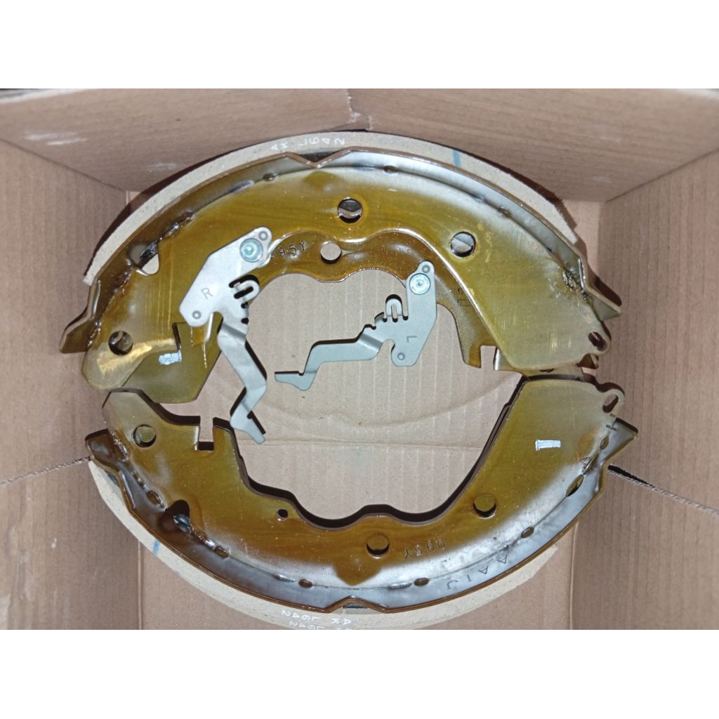 04495-YZZD1 KAMPAS REM BELAKANG TOYOTA CALYA/DAUHATSU SIGRA ORIGINAL