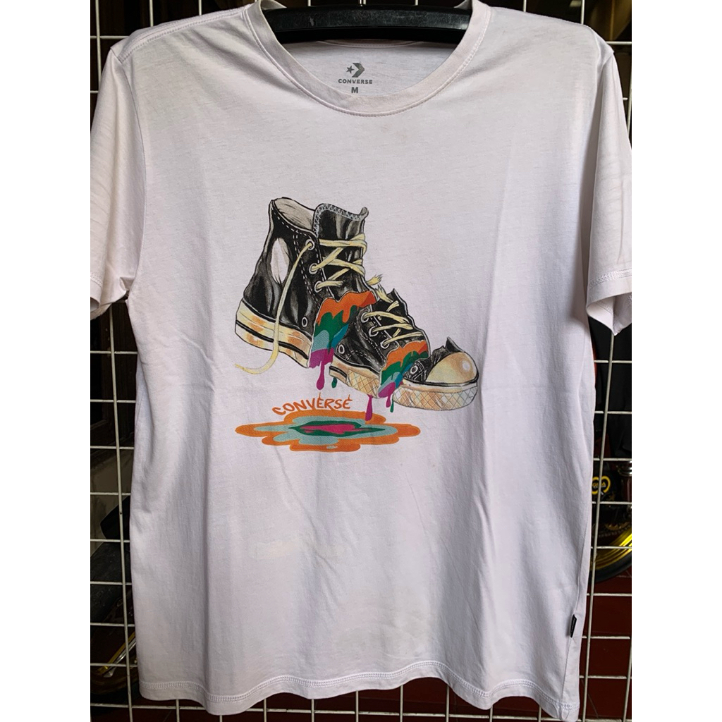 Kaos Converse Original White Graphic Shoes Print Size M