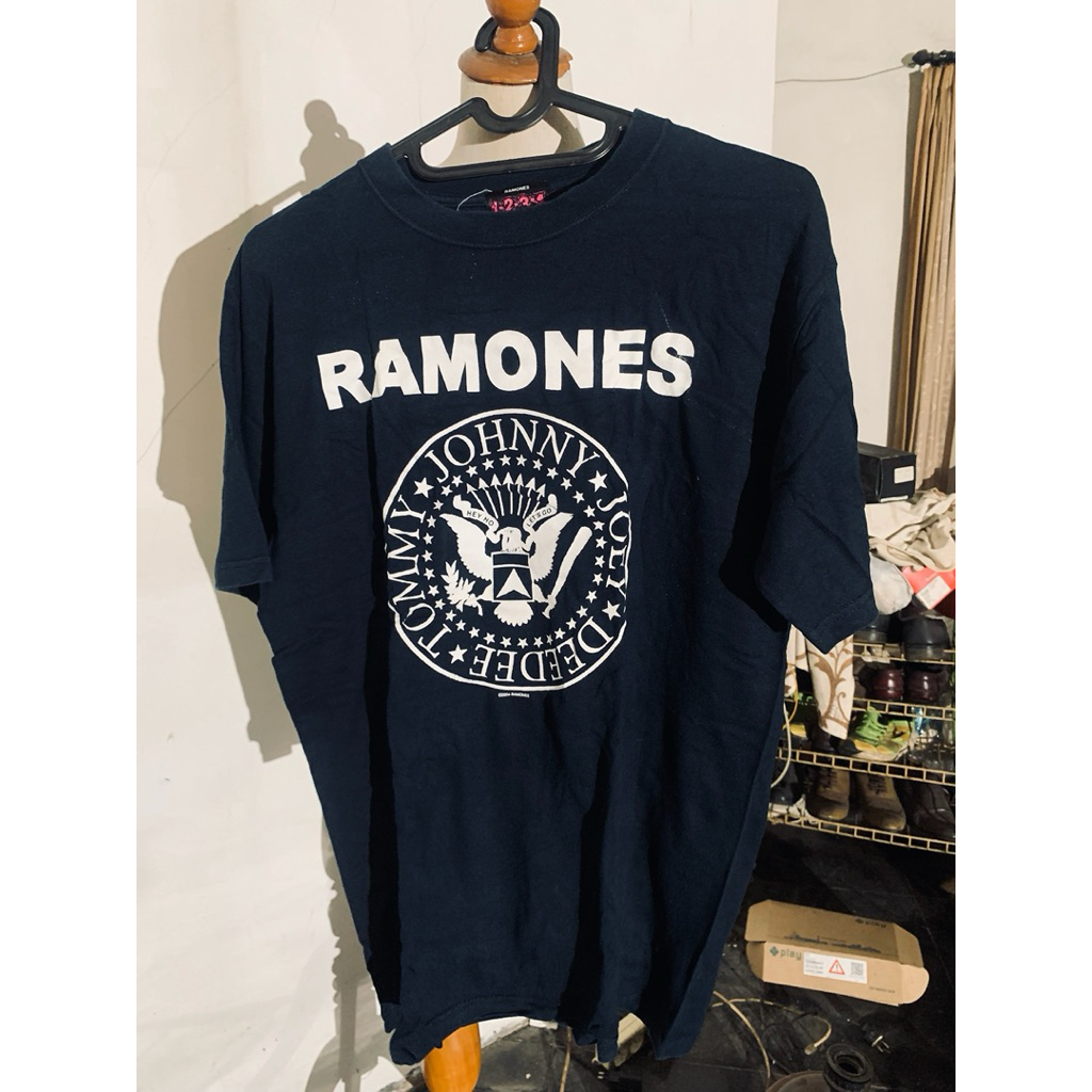 Kaos Pria Ramones 1234 Original Vintage