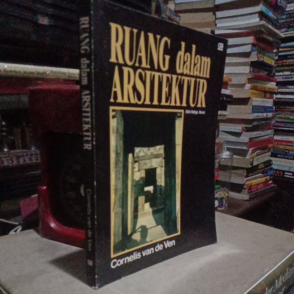 RUANG DALAM ARSITEKTUR - CORNELIUS VAN DE VEN