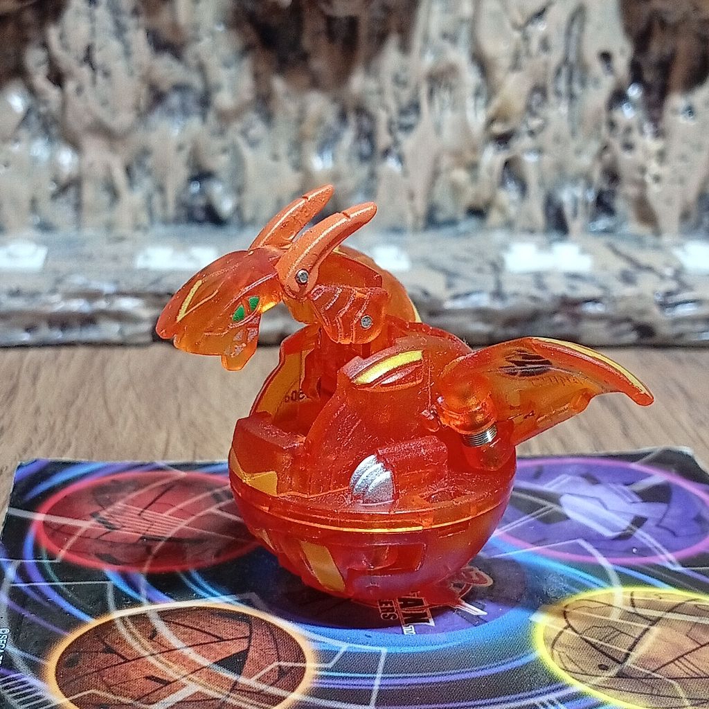 Bakugan Hyper Dragonoid Bakuneon