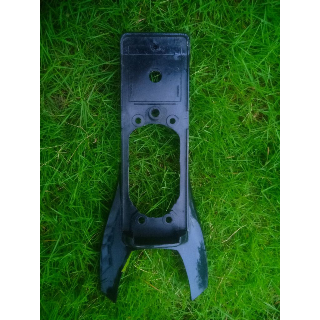 PANEL DADA DASI LAMPU SENJA DEPAN TUTUP PENUTUP FORK YAMAHA V75 V 75