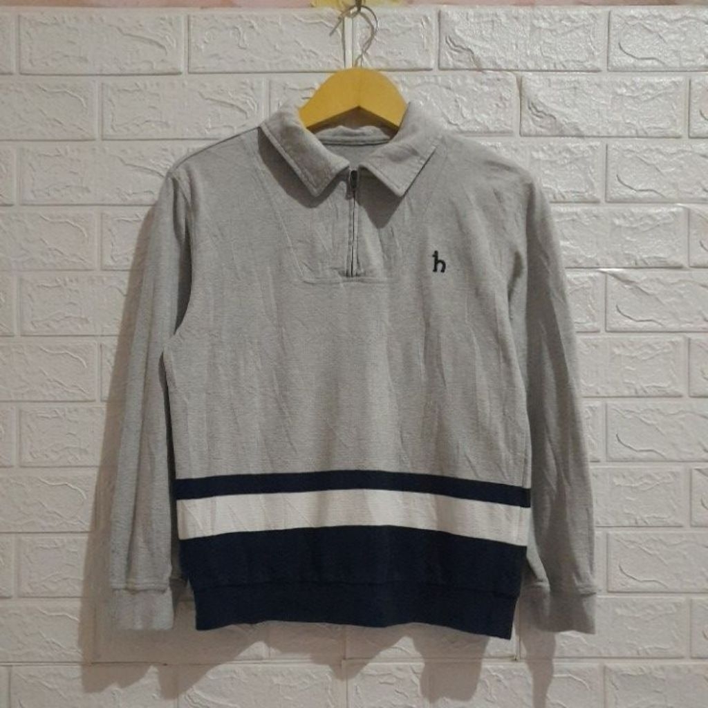 Crewneck halfzipper anak HAZZYS size 155/LD 90 P 58