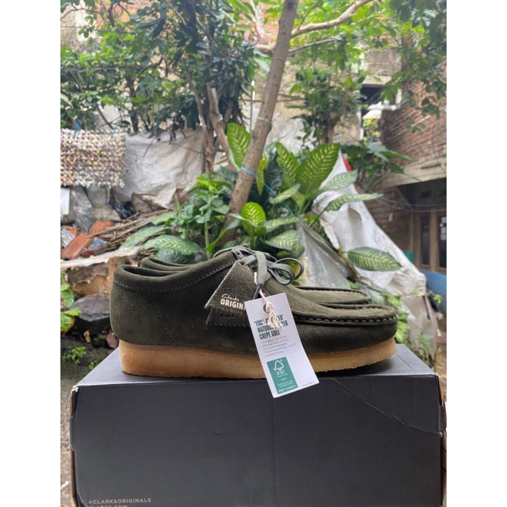 Clarks Wallabees original