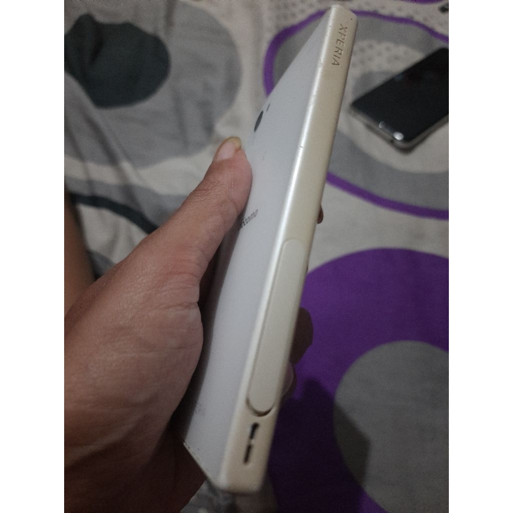 sony z5 compact Docomo