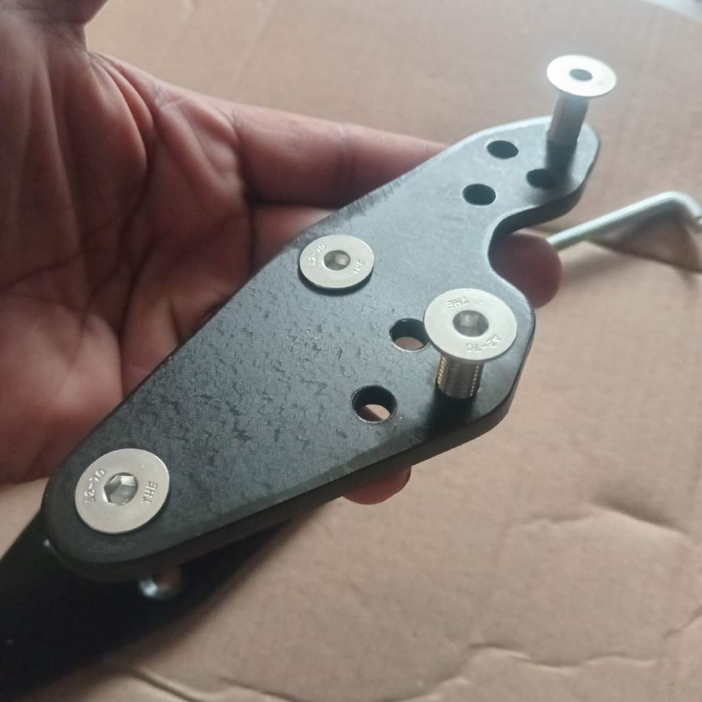 Raiser Footstep Yamaha R15 V3