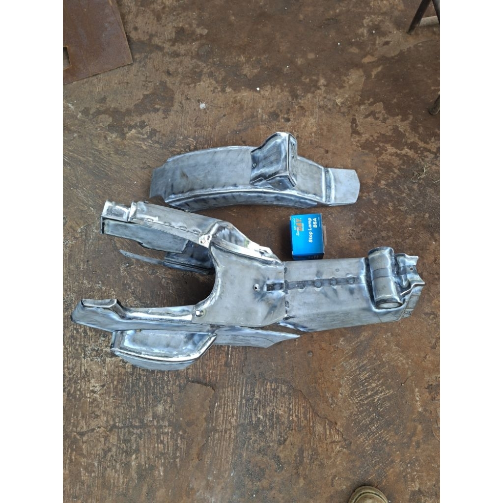 Bodyset + Spakbor blk honda ct125