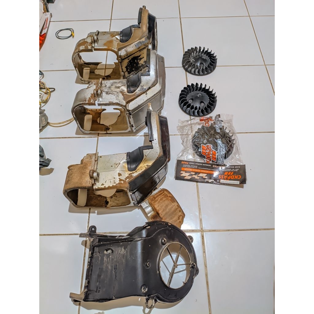 Cover Kipas + Kipas Tutup Mesin untuk Pendingin Mesin Yamaha F1ZR Fizr Force 1 original copotan moto