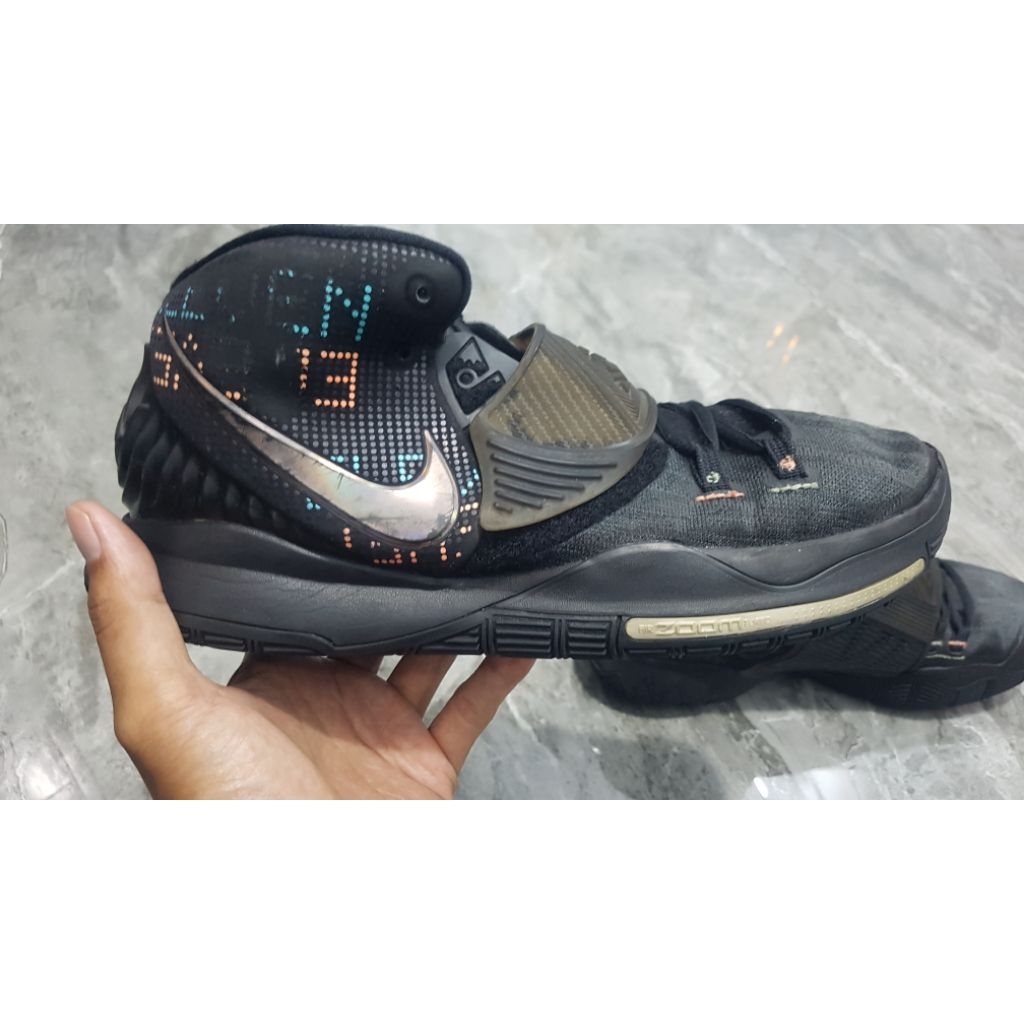 sepatu voli/basket 44 second