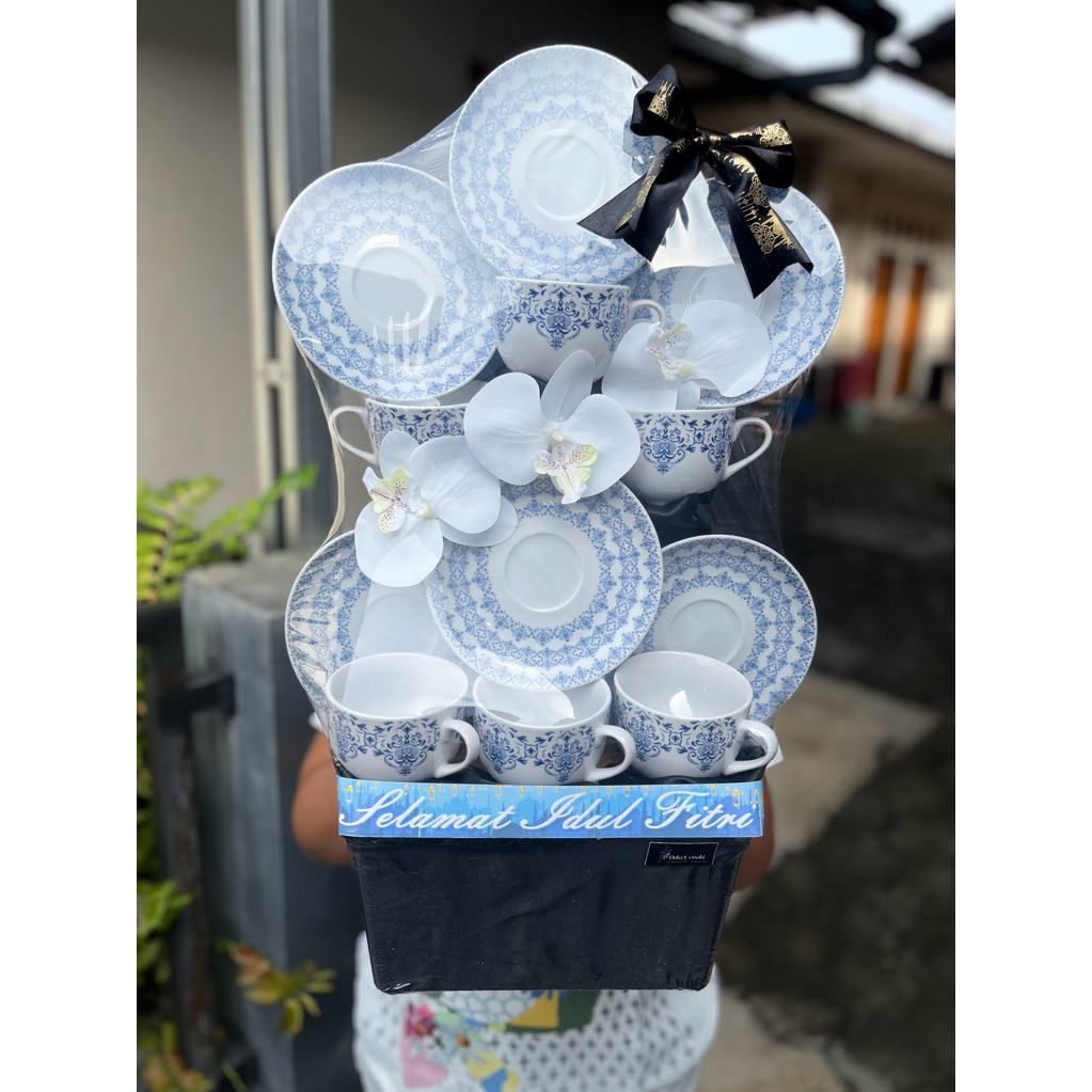 premium parcel lebaran/parcel lebaran set kramik/parcel lebaran set cangkir kramik/parcel lebaran se