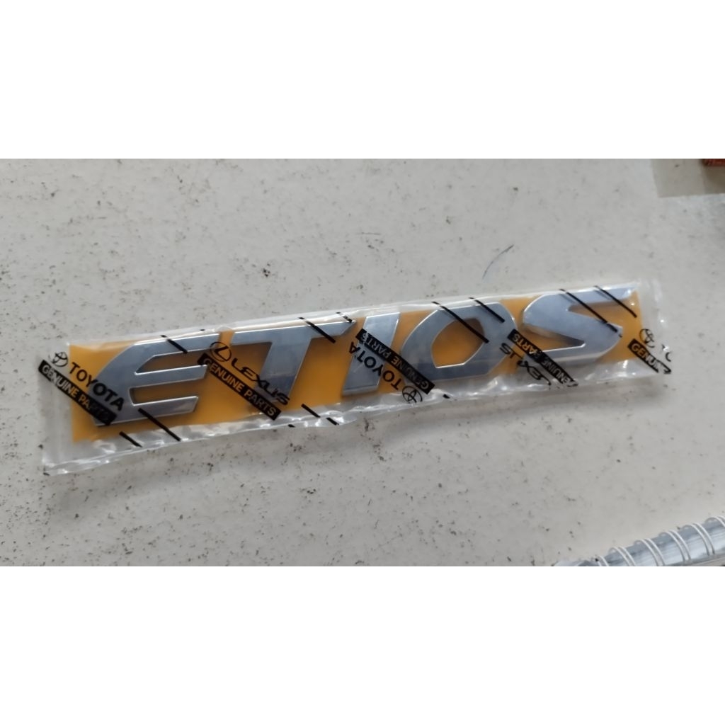 emblem bagasi ETIOS untuk mobil ETIOS VALCO