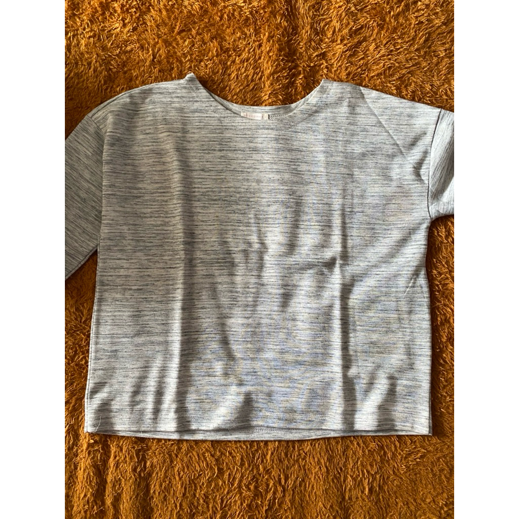 Kaos AbuPutih Phenomenal