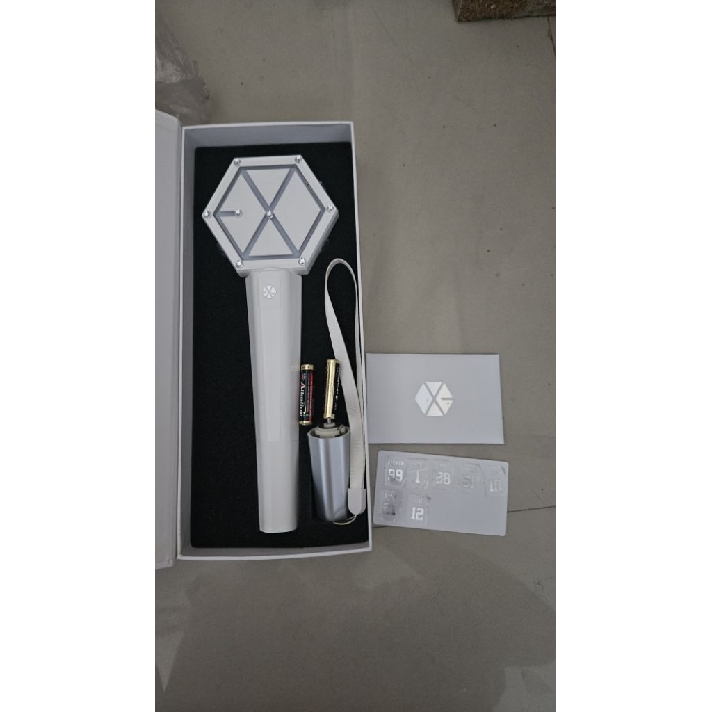 EXO LIGHTSTICK (ERIBONG) VER 2, ALBUM, BAEKHYUN, CBX, KAI, DVD ELYXION THE LOST PLANET, PHOTOBOOK PR