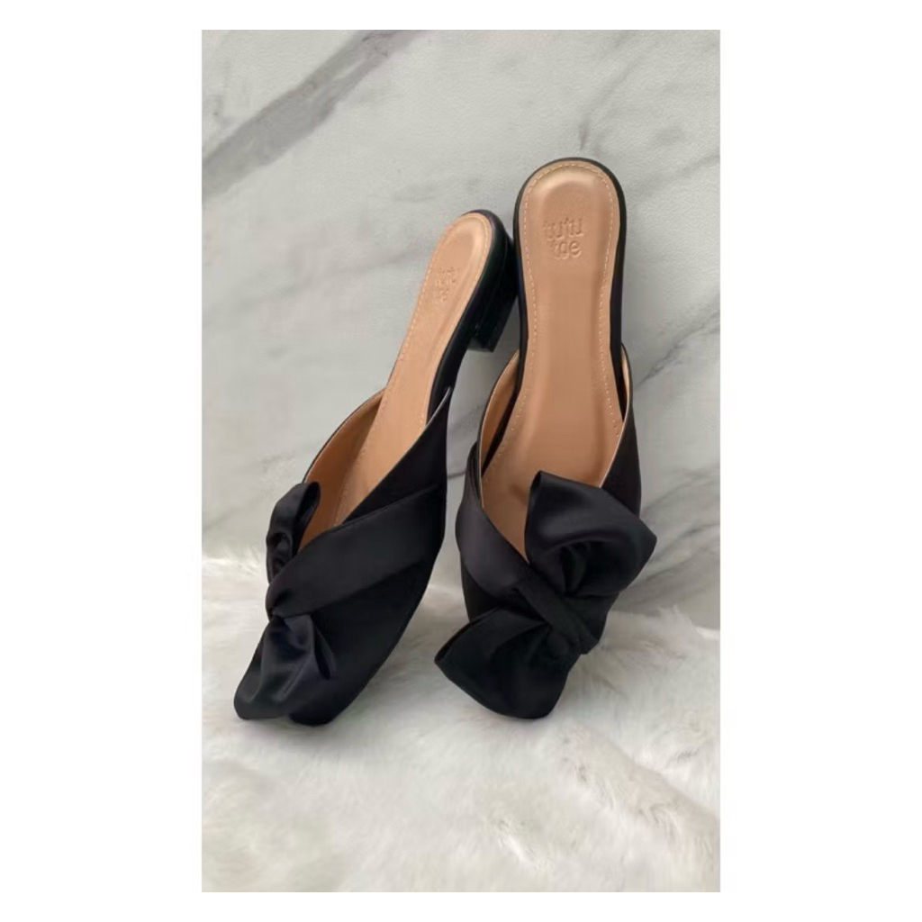 preloved flatshoes tutu toe