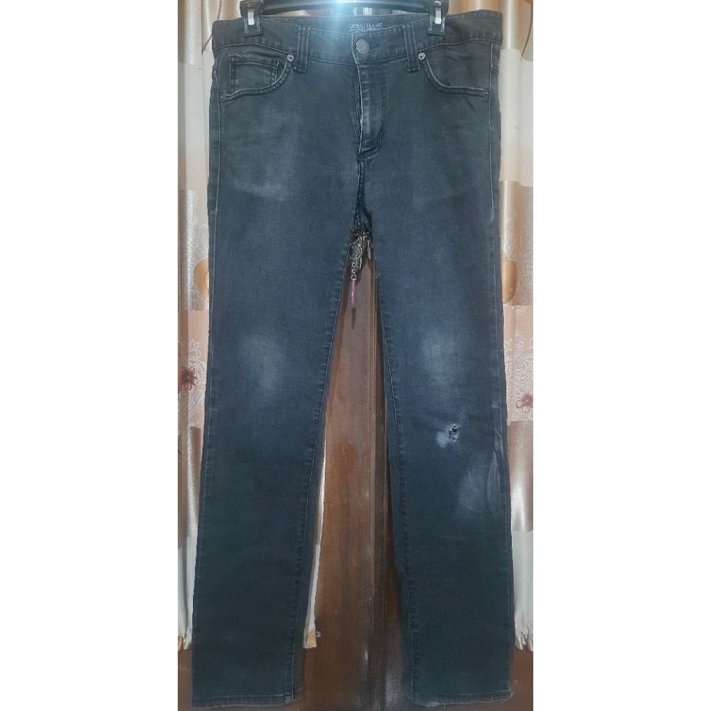 Celana jeans denim Guess abu Charcoal