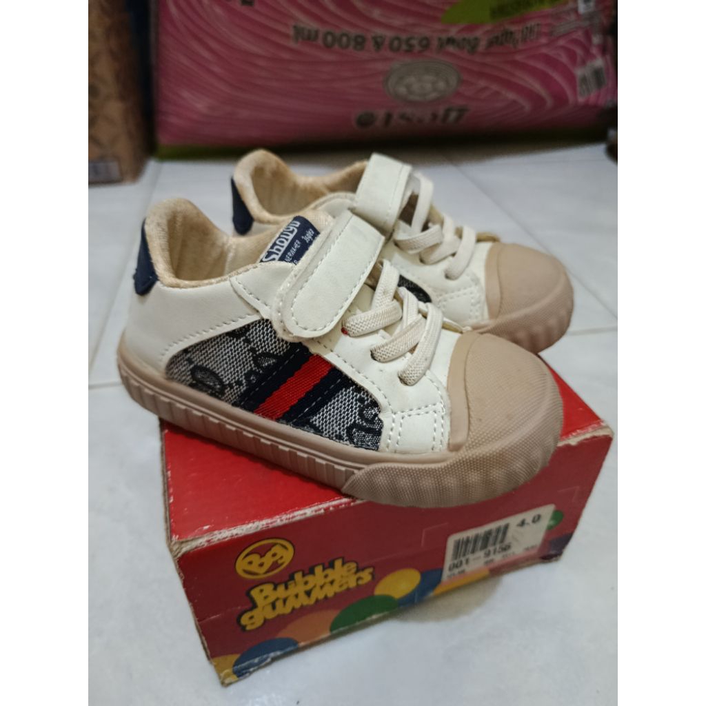 sepatu anak laki 2 tahun