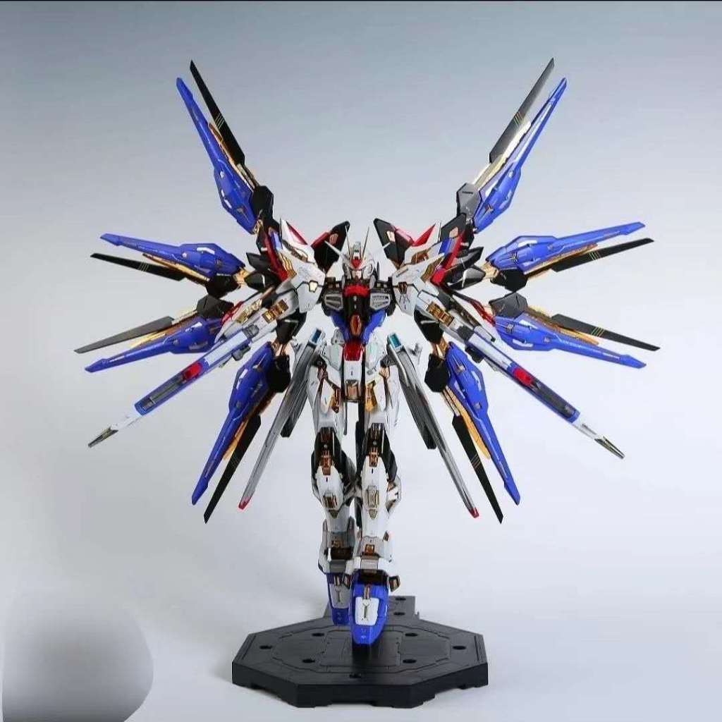 Xunxin Model 1/100 MGEX Strike Freedom Model Kit(Repair Ver)