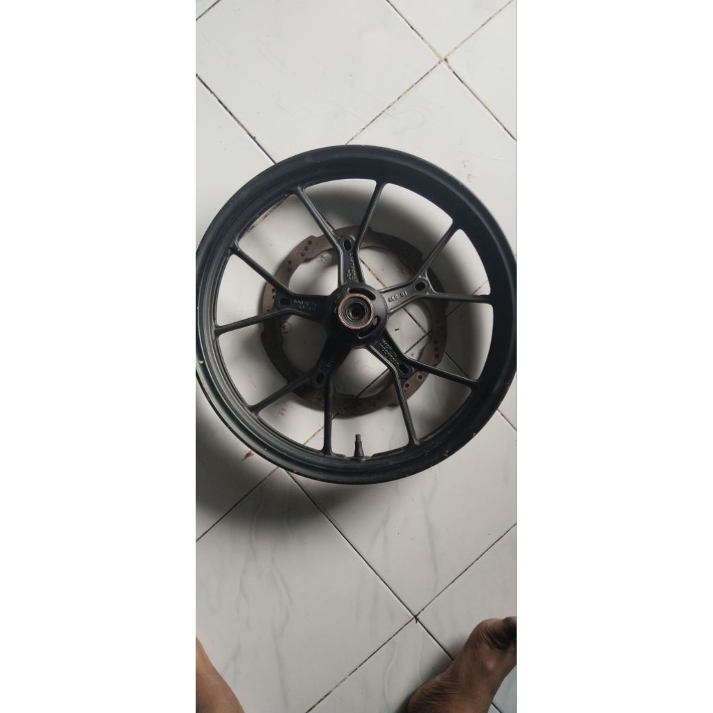 velg suzuki GSX__R150 origina