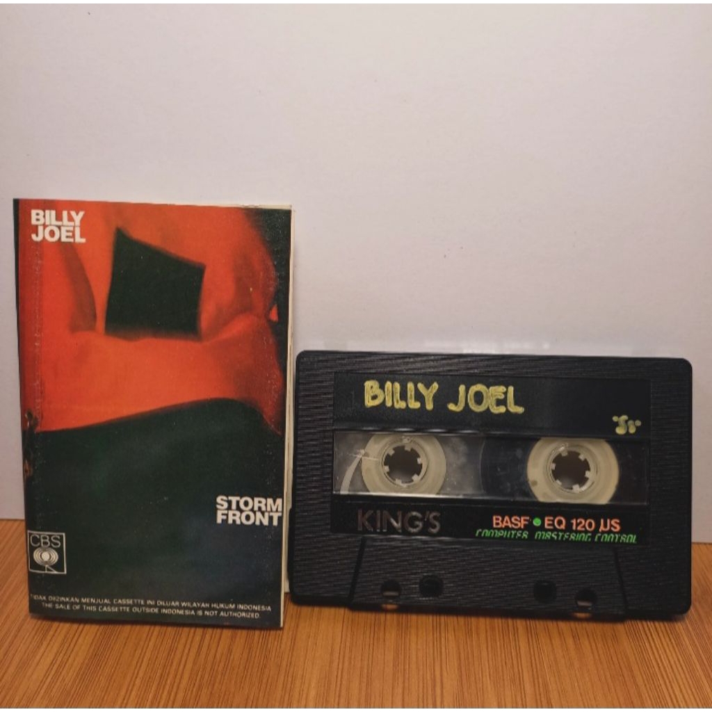 Kaset Billy Joel - Strorm Front