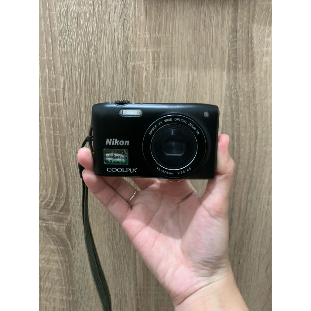 NIKON COOLPIX S3300