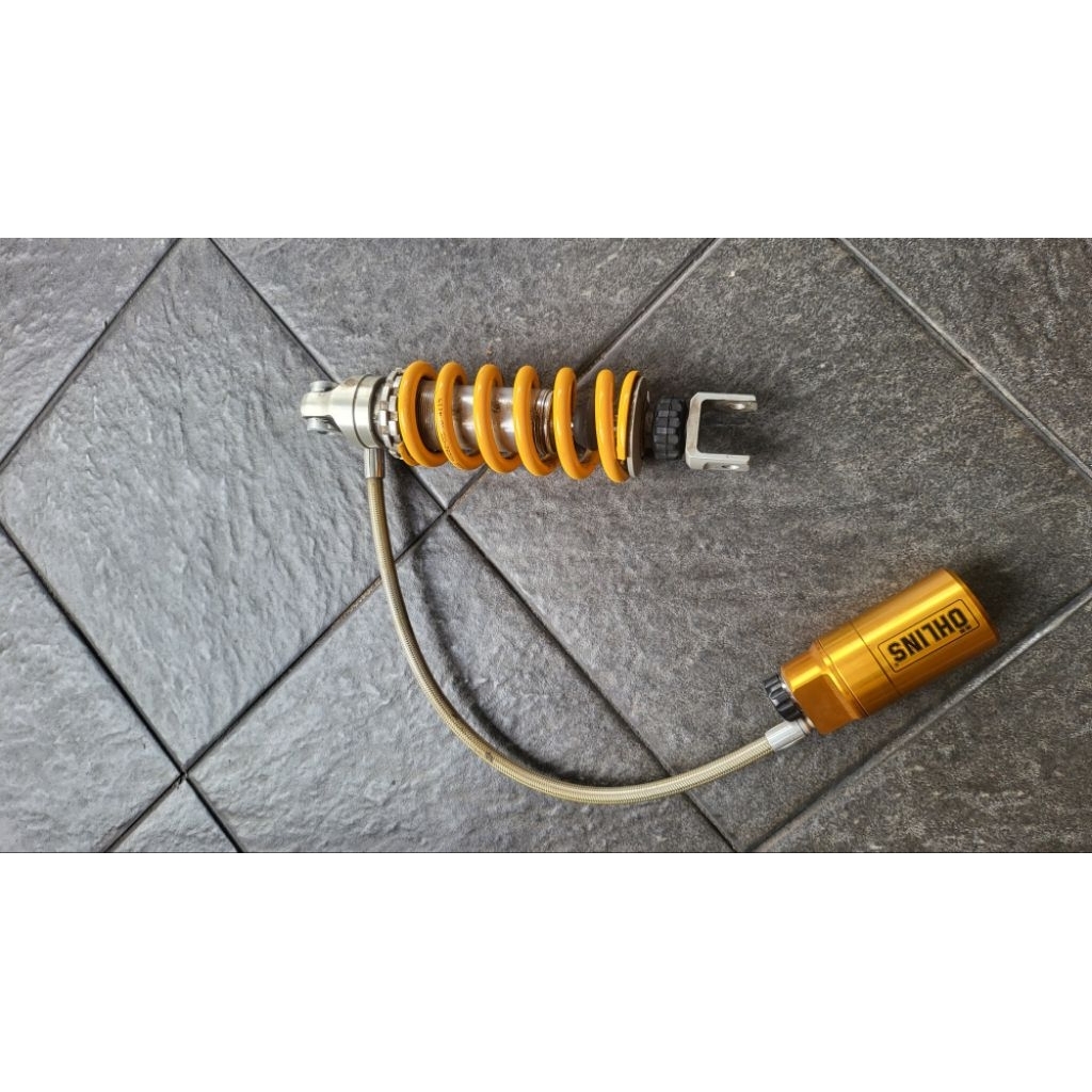 monoshock shock belakang original ohlins swedia for yamaha r25 mt25 r15 mt15 v2 v3 v4