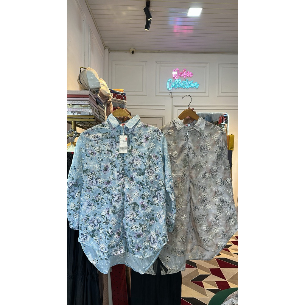 Atasan Wanita Kemeja Cardboard UNIQLO ORIGINAL