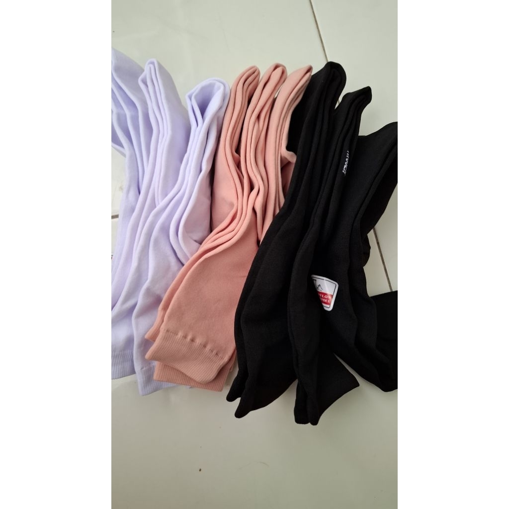 kaos kaki panjang selutut, kaos kaki wanita, kaos kaki pria