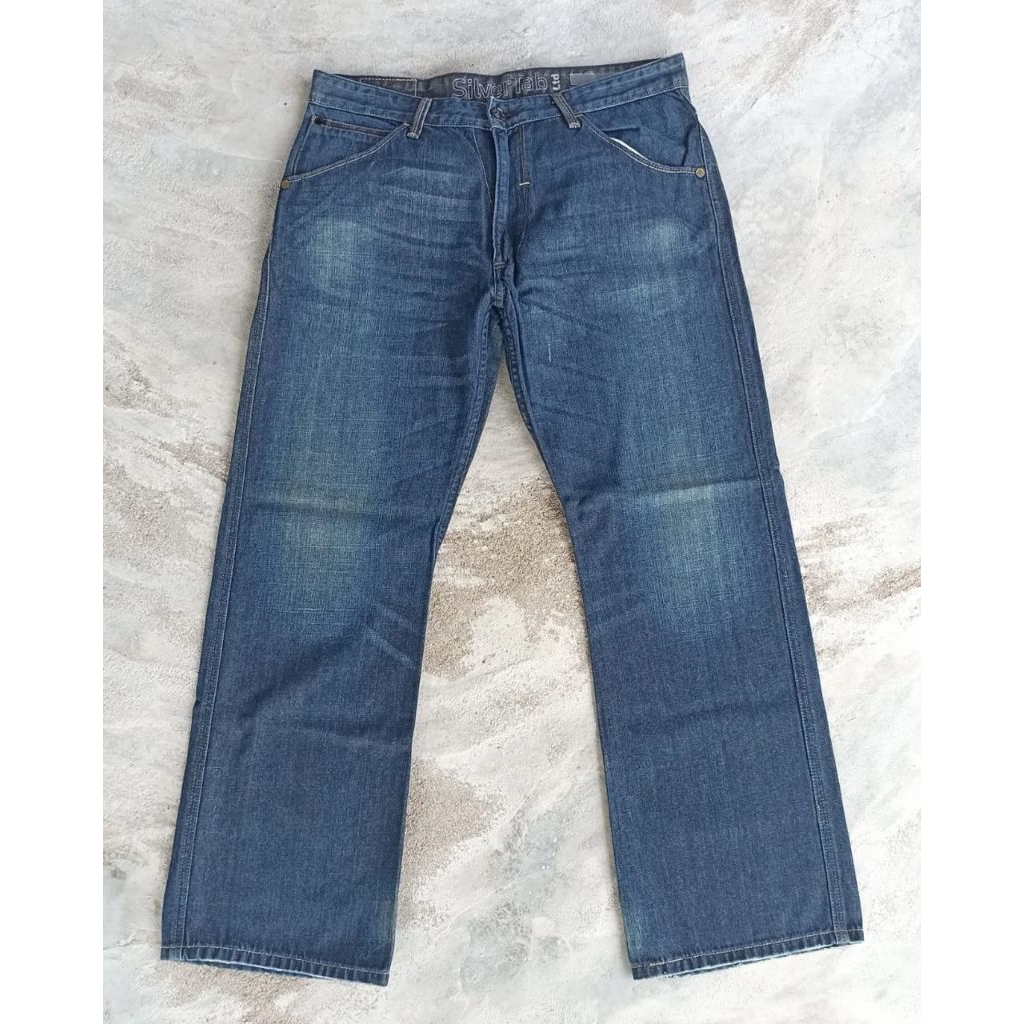 Levis SilverTab
