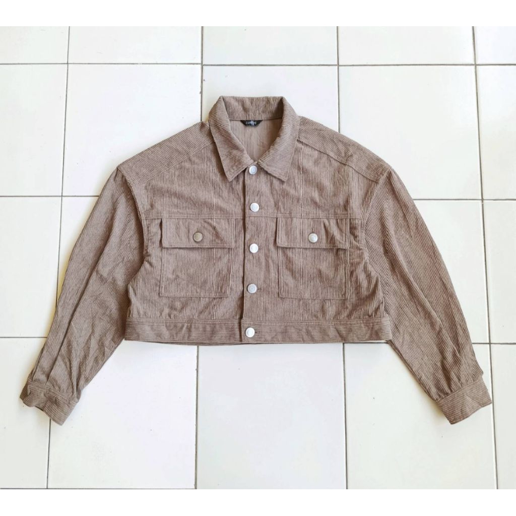 Jaket Corduroy Crop Oversize SUREVE Japan