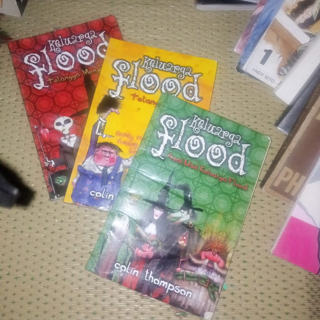 keluarga FLOOD, sekuel Colin Thompson