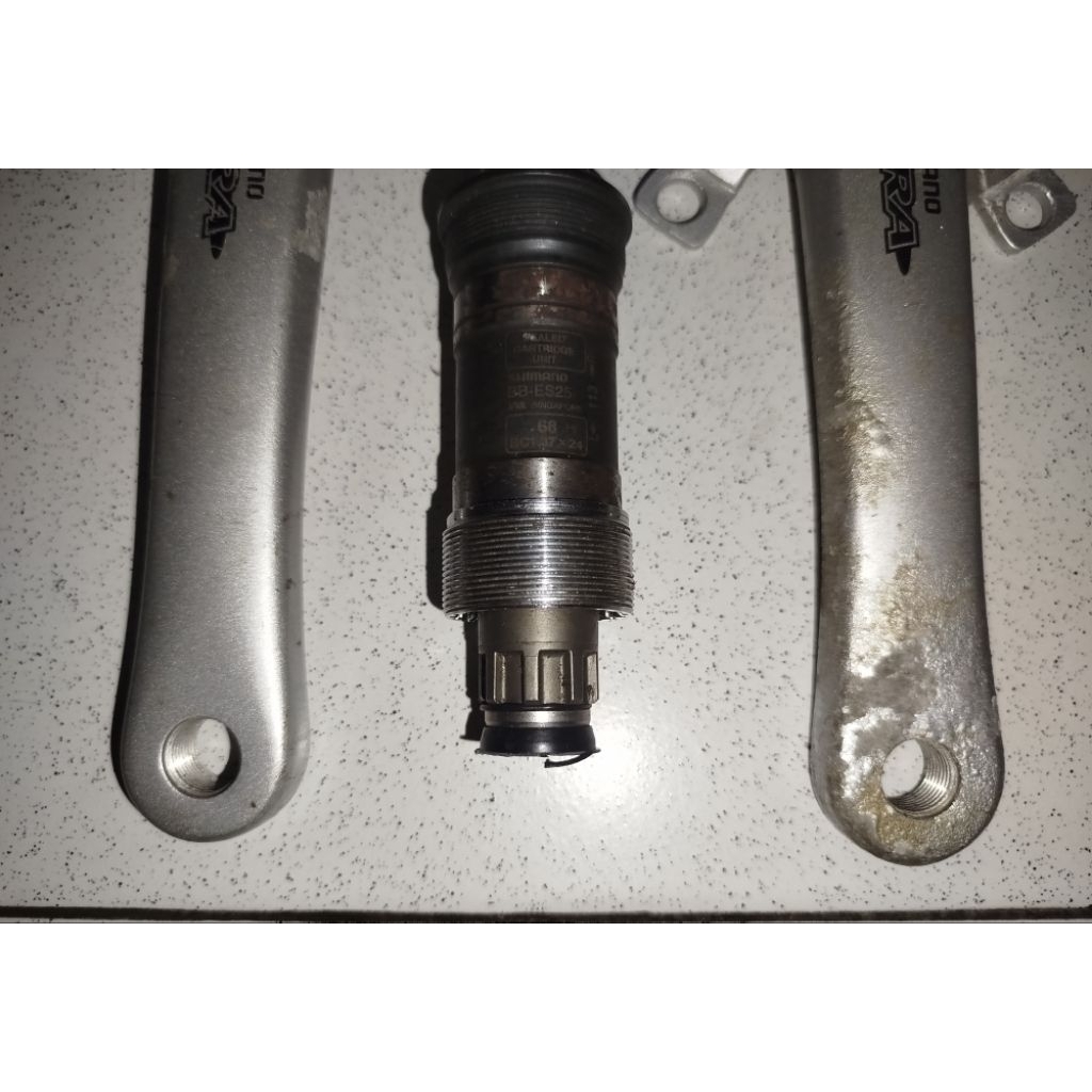 Crank shimano sora octalink (HT 1)