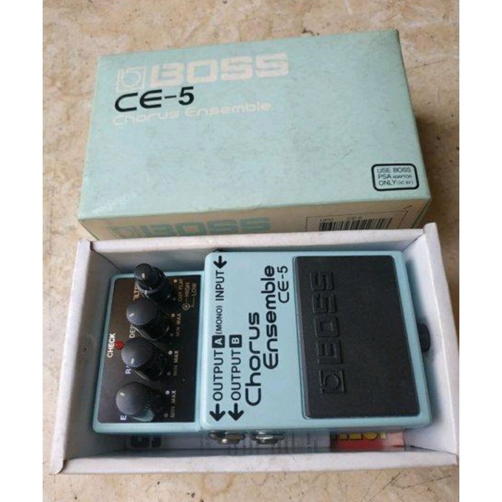 BOSS CHORUS ENSEMBLE CE5