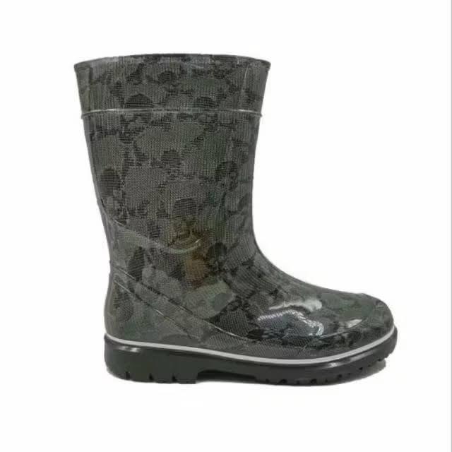 [PRELOVED] Sepatu Boots Anak AP Laki-laki Perempuan / AP Boots Sepatu Anak Anti Selip Anti Air - SKE