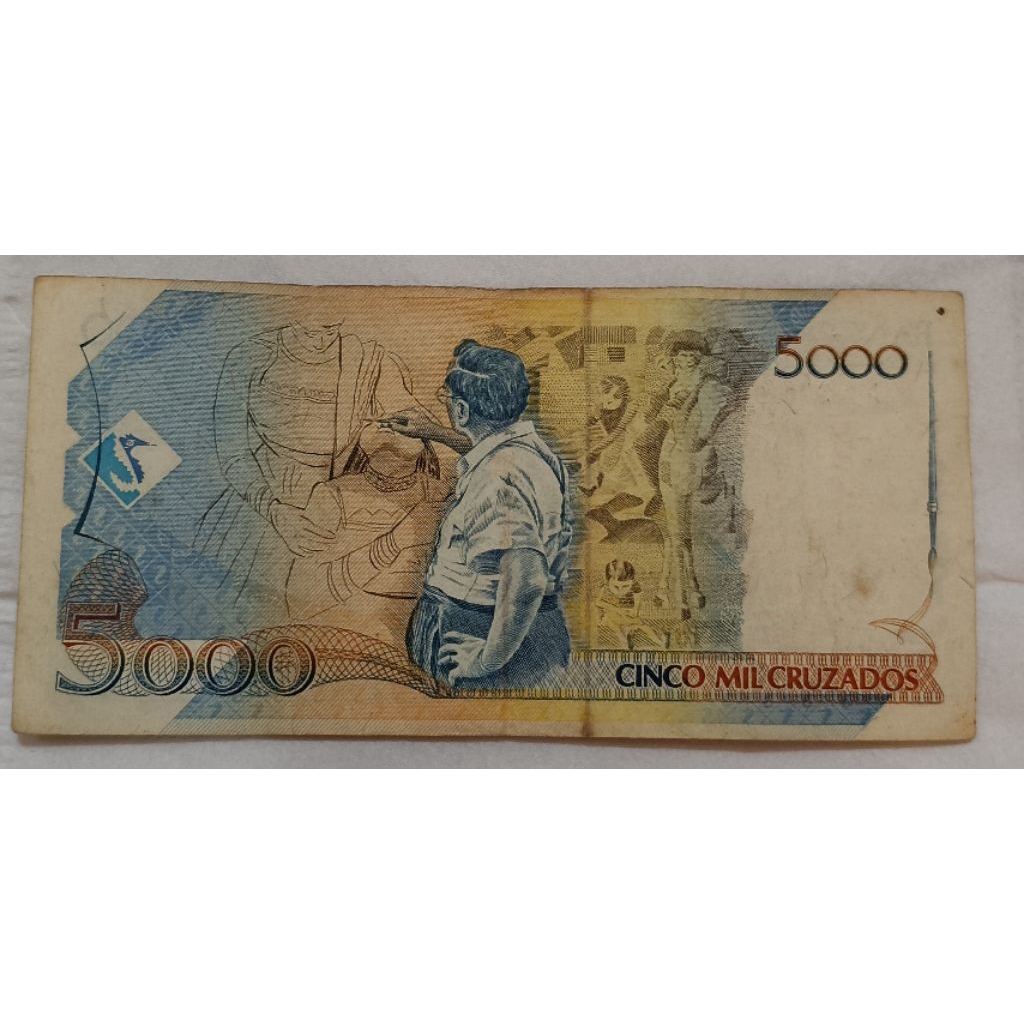 uang kertas Brazil 5000 CMC tahun 1988.