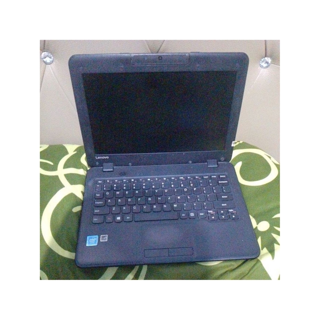 Laptop Lenovo Chromebook + Tas Hitam